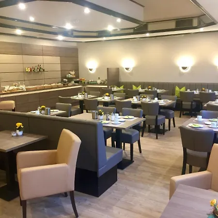 Bronnbacher Hof * Вертгейм